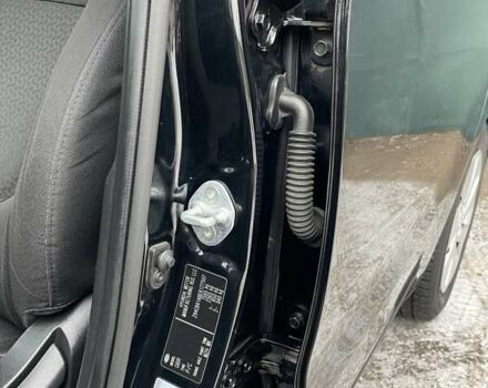 Черный Киа Рио, объемом двигателя 1.4 л и пробегом 124 тыс. км за 9350 $, фото 96 на Automoto.ua