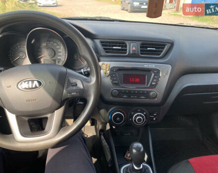 Черный Киа Рио, объемом двигателя 1.4 л и пробегом 212 тыс. км за 7800 $, фото 9 на Automoto.ua