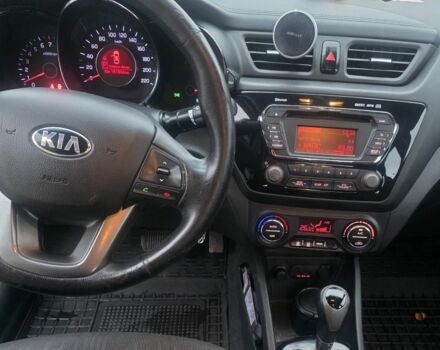 Черный Киа Рио, объемом двигателя 1.6 л и пробегом 150 тыс. км за 9000 $, фото 14 на Automoto.ua