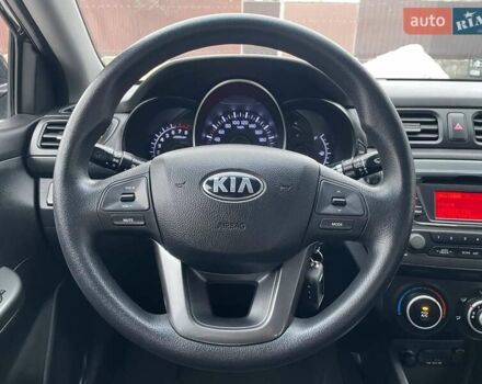 Черный Киа Рио, объемом двигателя 1.4 л и пробегом 124 тыс. км за 9350 $, фото 81 на Automoto.ua