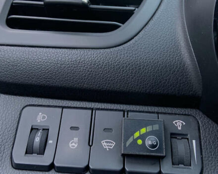 Чорний Кіа Ріо, об'ємом двигуна 1.6 л та пробігом 261 тис. км за 7650 $, фото 11 на Automoto.ua