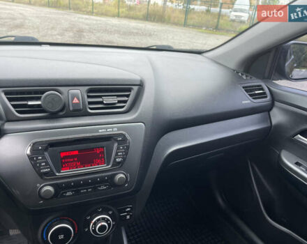 Черный Киа Рио, объемом двигателя 1.4 л и пробегом 136 тыс. км за 7700 $, фото 30 на Automoto.ua