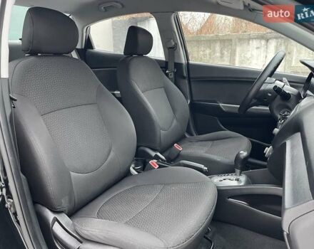 Черный Киа Рио, объемом двигателя 1.4 л и пробегом 124 тыс. км за 9350 $, фото 109 на Automoto.ua