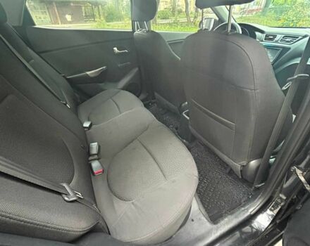 Черный Киа Рио, объемом двигателя 1.4 л и пробегом 141 тыс. км за 7200 $, фото 11 на Automoto.ua