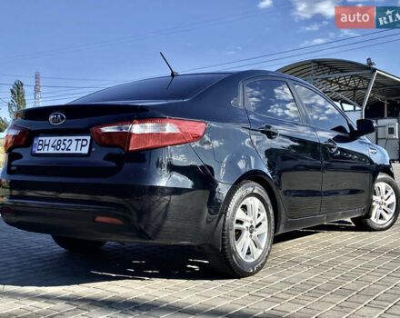 Черный Киа Рио, объемом двигателя 1.4 л и пробегом 234 тыс. км за 6200 $, фото 3 на Automoto.ua