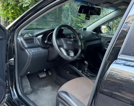 Чорний Кіа Ріо, об'ємом двигуна 1.59 л та пробігом 101 тис. км за 8300 $, фото 5 на Automoto.ua