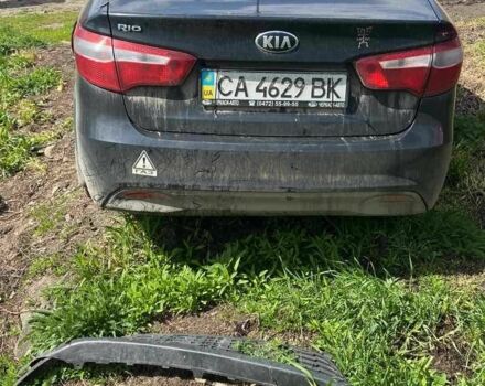 Черный Киа Рио, объемом двигателя 1.4 л и пробегом 1 тыс. км за 1778 $, фото 7 на Automoto.ua