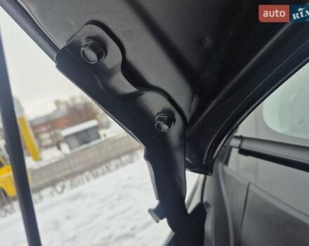 Черный Киа Рио, объемом двигателя 1.4 л и пробегом 66 тыс. км за 11950 $, фото 78 на Automoto.ua