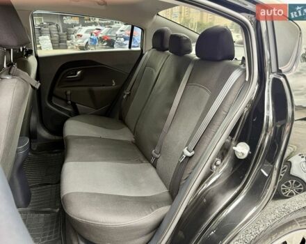 Черный Киа Рио, объемом двигателя 1.25 л и пробегом 100 тыс. км за 8600 $, фото 8 на Automoto.ua