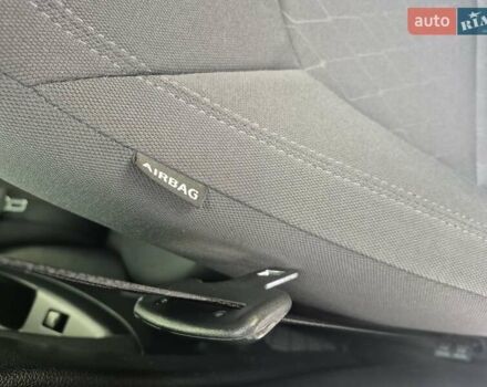 Черный Киа Рио, объемом двигателя 1.4 л и пробегом 66 тыс. км за 11950 $, фото 58 на Automoto.ua