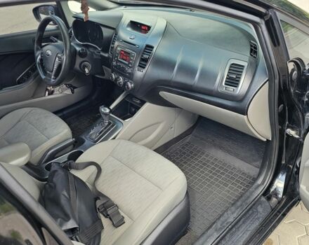 Черный Киа Рио, объемом двигателя 0 л и пробегом 187 тыс. км за 6512 $, фото 5 на Automoto.ua