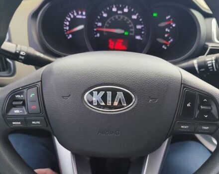 Черный Киа Рио, объемом двигателя 1.6 л и пробегом 180 тыс. км за 8799 $, фото 14 на Automoto.ua