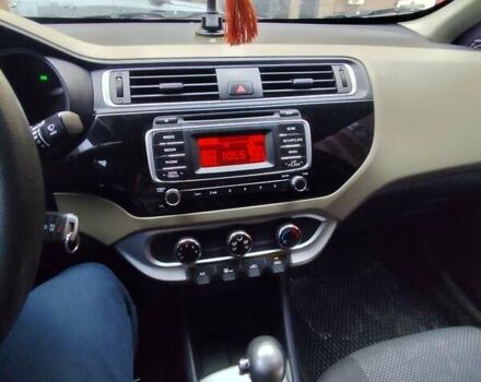 Черный Киа Рио, объемом двигателя 1.6 л и пробегом 180 тыс. км за 8799 $, фото 8 на Automoto.ua