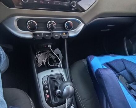 Чорний Кіа Ріо, об'ємом двигуна 1.59 л та пробігом 190 тис. км за 8500 $, фото 10 на Automoto.ua