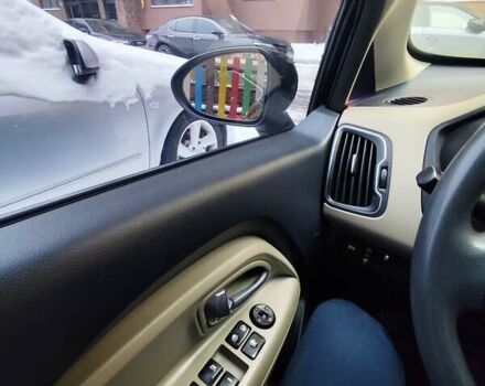 Черный Киа Рио, объемом двигателя 1.6 л и пробегом 180 тыс. км за 8799 $, фото 7 на Automoto.ua