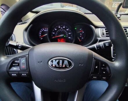 Черный Киа Рио, объемом двигателя 1.6 л и пробегом 180 тыс. км за 8799 $, фото 9 на Automoto.ua