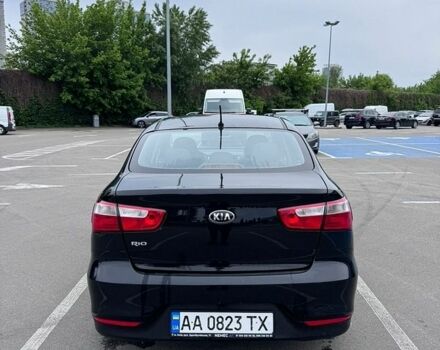 Чорний Кіа Ріо, об'ємом двигуна 1.4 л та пробігом 168 тис. км за 10000 $, фото 5 на Automoto.ua