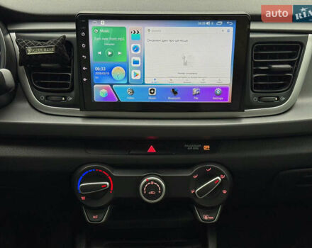 Черный Киа Рио, объемом двигателя 1.6 л и пробегом 135 тыс. км за 9300 $, фото 25 на Automoto.ua