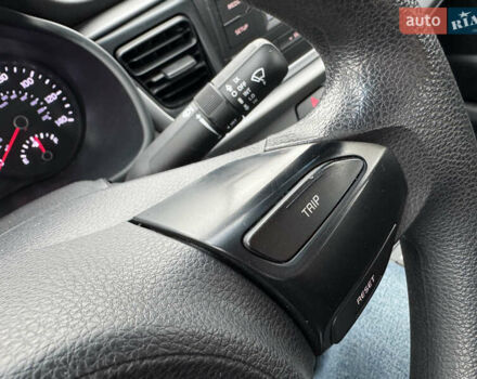 Черный Киа Рио, объемом двигателя 1.59 л и пробегом 89 тыс. км за 9490 $, фото 16 на Automoto.ua