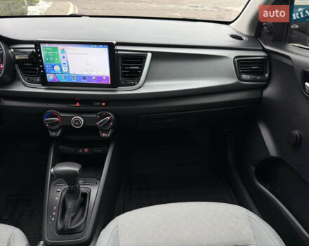 Черный Киа Рио, объемом двигателя 1.6 л и пробегом 135 тыс. км за 9300 $, фото 27 на Automoto.ua