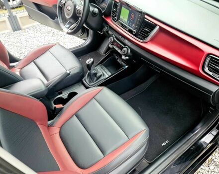 Черный Киа Рио, объемом двигателя 1 л и пробегом 115 тыс. км за 6500 $, фото 9 на Automoto.ua