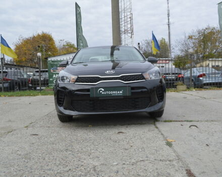 Черный Киа Рио, объемом двигателя 1.6 л и пробегом 2 тыс. км за 12800 $, фото 1 на Automoto.ua