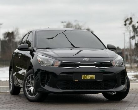 Черный Киа Рио, объемом двигателя 1.6 л и пробегом 135 тыс. км за 9300 $, фото 3 на Automoto.ua