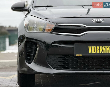 Черный Киа Рио, объемом двигателя 1.6 л и пробегом 135 тыс. км за 9300 $, фото 5 на Automoto.ua