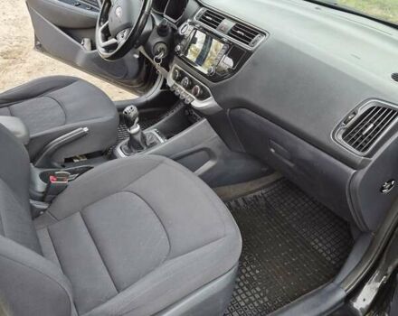 Черный Киа Рио, объемом двигателя 1.4 л и пробегом 115 тыс. км за 9400 $, фото 9 на Automoto.ua