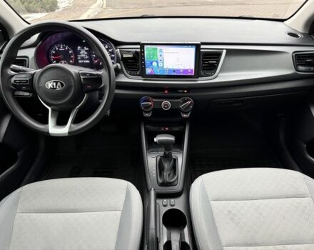 Черный Киа Рио, объемом двигателя 1.6 л и пробегом 135 тыс. км за 9300 $, фото 12 на Automoto.ua