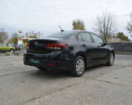Черный Киа Рио, объемом двигателя 1.6 л и пробегом 2 тыс. км за 12800 $, фото 7 на Automoto.ua