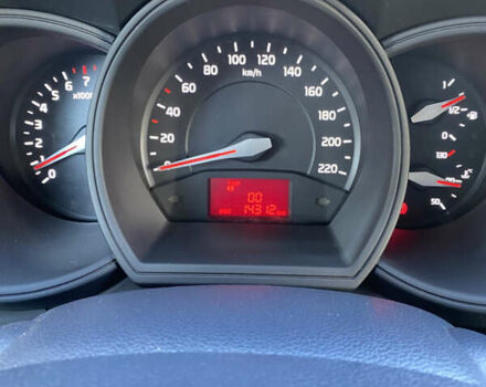 Чорний Кіа Ріо, об'ємом двигуна 1.4 л та пробігом 14 тис. км за 11999 $, фото 35 на Automoto.ua