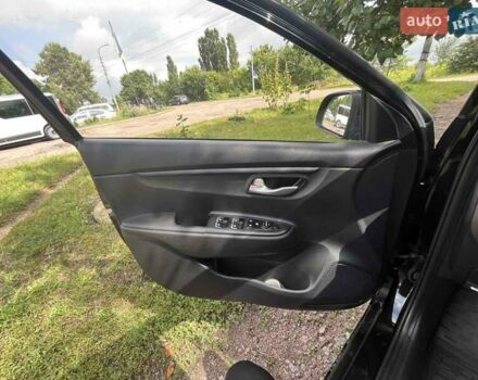 Киа Рио 2017 в Прилуках на Automoto.ua Черный Киа Рио, объемом двигателя 1.37 л и пробегом 34 тыс. км за 12400 $, фото 5 на Automoto.ua