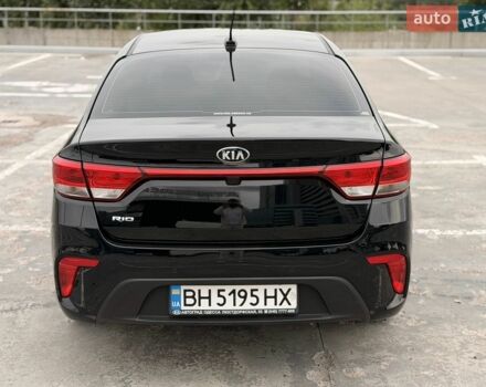 Черный Киа Рио, объемом двигателя 1.6 л и пробегом 31 тыс. км за 14500 $, фото 4 на Automoto.ua