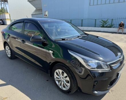 Чорний Кіа Ріо, об'ємом двигуна 1 л та пробігом 156 тис. км за 11028 $, фото 5 на Automoto.ua