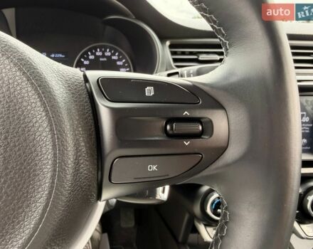 Черный Киа Рио, объемом двигателя 1.6 л и пробегом 31 тыс. км за 14500 $, фото 46 на Automoto.ua