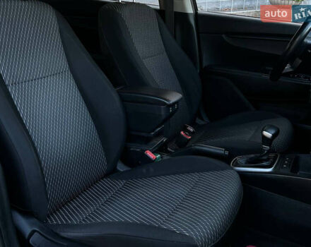 Чорний Кіа Ріо, об'ємом двигуна 1.37 л та пробігом 127 тис. км за 11899 $, фото 15 на Automoto.ua