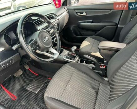Черный Киа Рио, объемом двигателя 1.37 л и пробегом 145 тыс. км за 12500 $, фото 16 на Automoto.ua