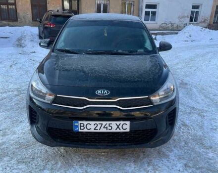 Чорний Кіа Ріо, об'ємом двигуна 1.6 л та пробігом 9 тис. км за 12700 $, фото 7 на Automoto.ua