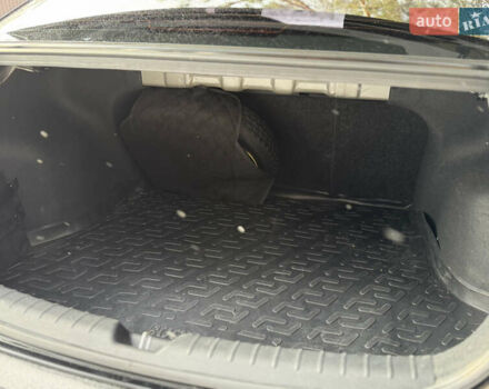 Чорний Кіа Ріо, об'ємом двигуна 1.37 л та пробігом 66 тис. км за 14300 $, фото 6 на Automoto.ua