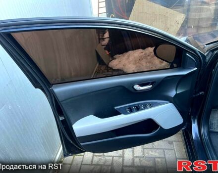 Черный Киа Рио, объемом двигателя 1.6 л и пробегом 10 тыс. км за 11500 $, фото 6 на Automoto.ua