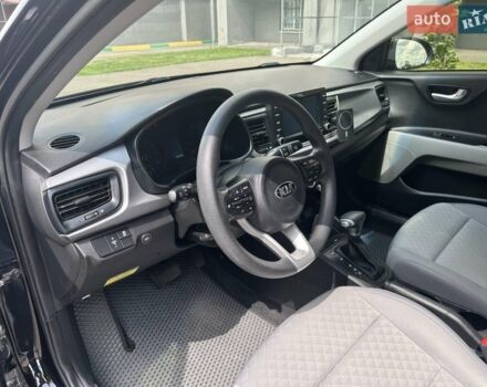 Чорний Кіа Ріо, об'ємом двигуна 1.59 л та пробігом 55 тис. км за 14150 $, фото 7 на Automoto.ua