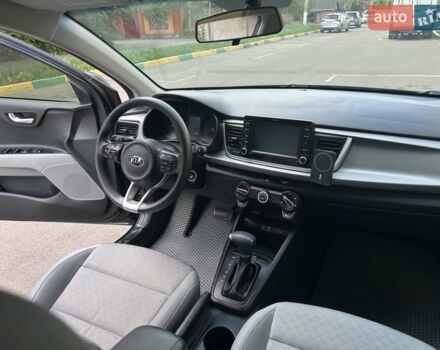 Чорний Кіа Ріо, об'ємом двигуна 1.59 л та пробігом 55 тис. км за 14150 $, фото 2 на Automoto.ua