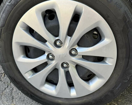 Черный Киа Рио, объемом двигателя 1.37 л и пробегом 25 тыс. км за 11999 $, фото 30 на Automoto.ua