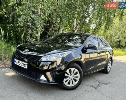 Черный Киа Рио, объемом двигателя 1.37 л и пробегом 25 тыс. км за 11999 $, фото 9 на Automoto.ua