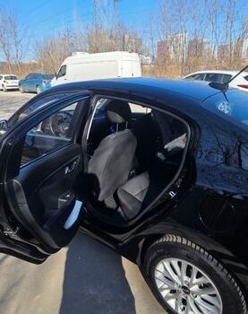 Черный Киа Рио, объемом двигателя 1.59 л и пробегом 59 тыс. км за 14999 $, фото 12 на Automoto.ua