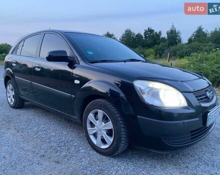 Черный Киа Рио, объемом двигателя 1.6 л и пробегом 198 тыс. км за 3699 $, фото 1 на Automoto.ua