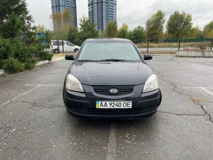 Черный Киа Рио, объемом двигателя 1.3 л и пробегом 265 тыс. км за 3600 $, фото 1 на Automoto.ua