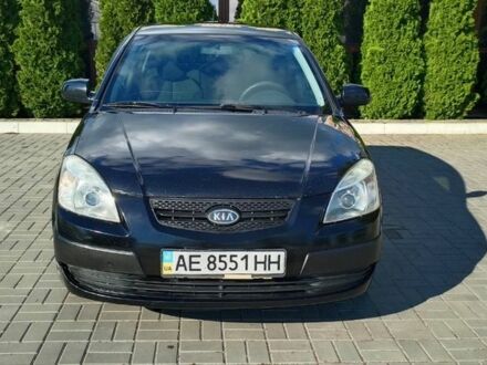 Черный Киа Рио, объемом двигателя 0 л и пробегом 250 тыс. км за 3600 $, фото 1 на Automoto.ua