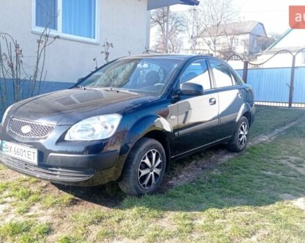 Черный Киа Рио, объемом двигателя 1.4 л и пробегом 350 тыс. км за 3100 $, фото 1 на Automoto.ua